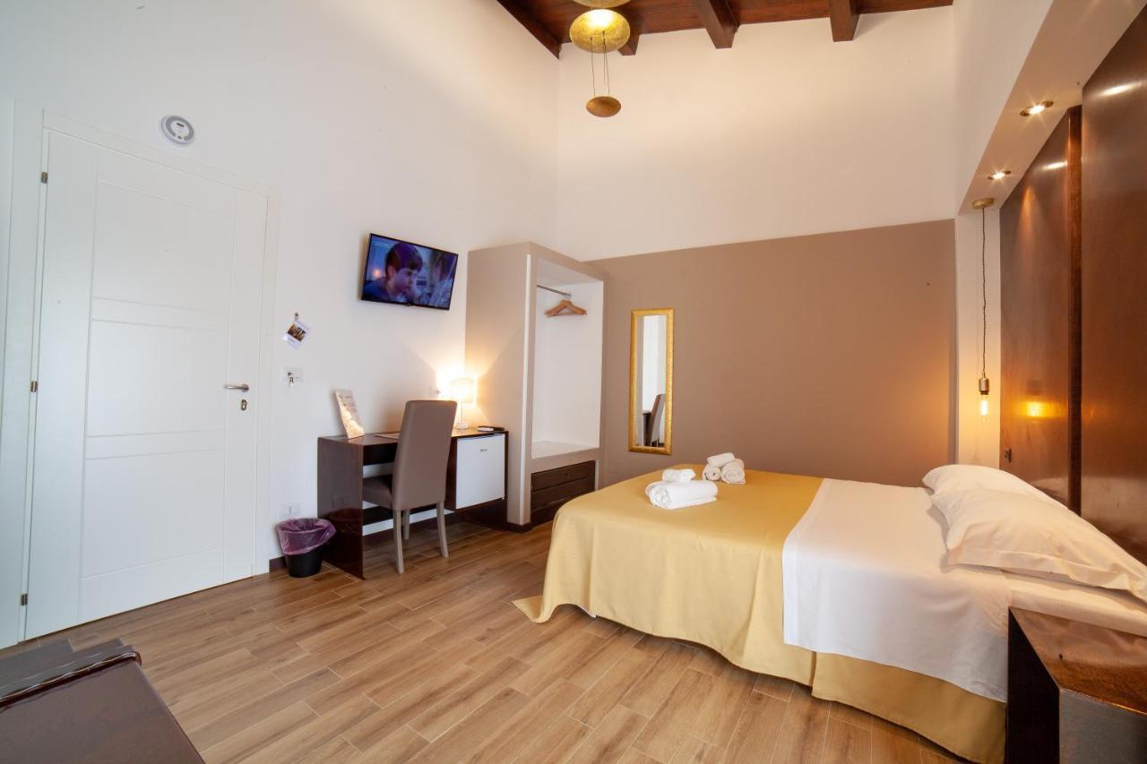 Ninfeo Siracusa 3*